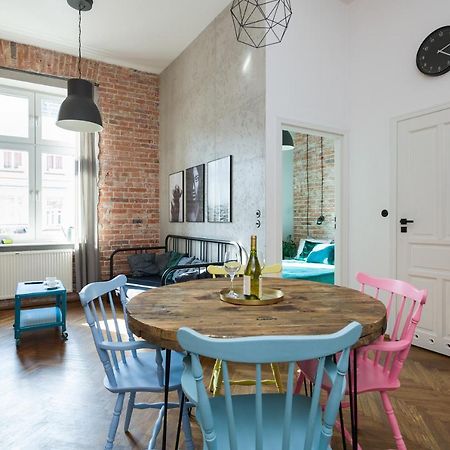 Discover Krakow Apartments - 3 Rakowicka St - Amazing Loft Near Main Station - Netflix Exterior photo